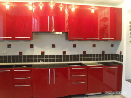 красная кухонная мебель 3
