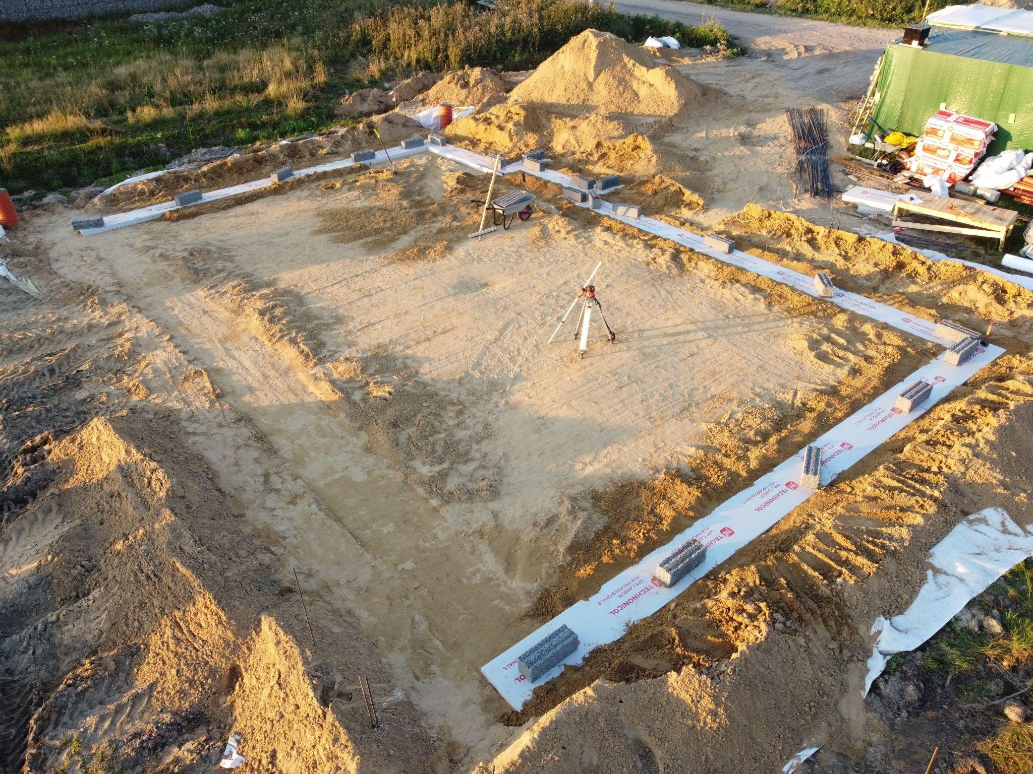 Подробнее о "Утепленный финский фундамент – рациональный выбор для тех, кто любит комфорт, качество и тепло."