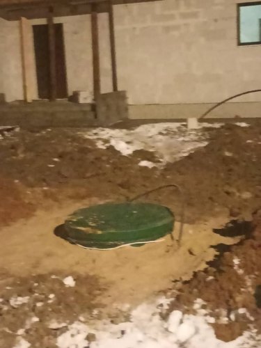 При покупке септика Аквалос получаете монтаж под ключ в подарок