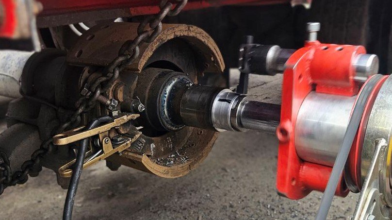 Подробнее о "Ремонт осей грузовых автомобилей"