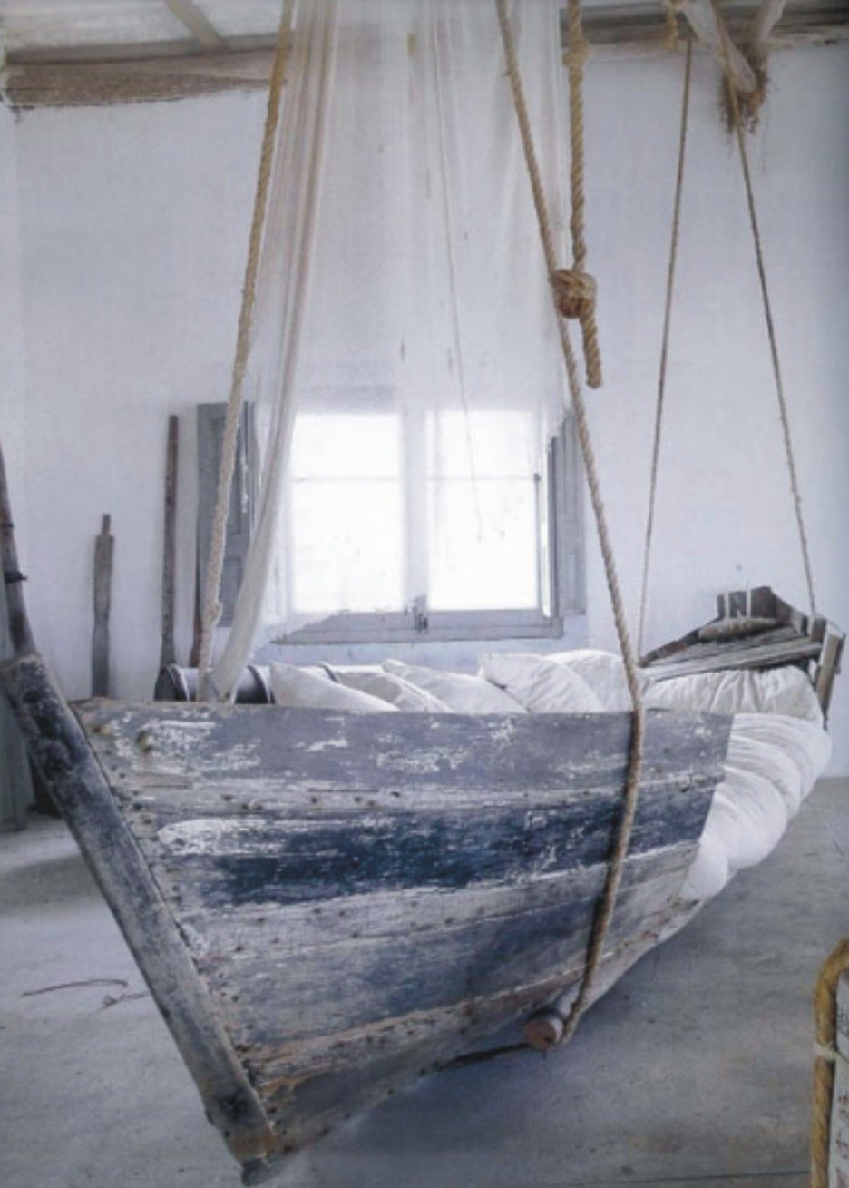 Лодка-кровать
