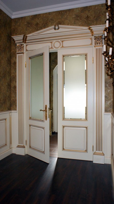 Фото двойной межкомнатной двери Альберт со стклянной вставкой