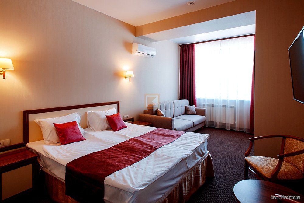 hotel_myshkin_room_bed_and_sofa