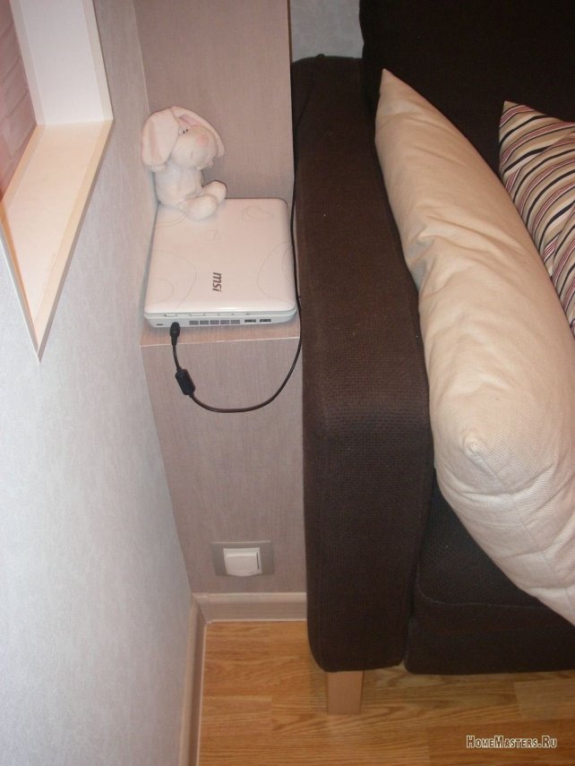 Подлокотники у дивана.JPG