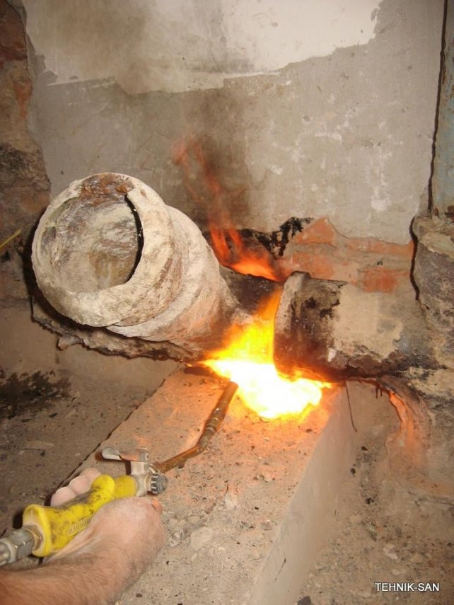 post-10427-0-70117200-1385064719 (1).jpg