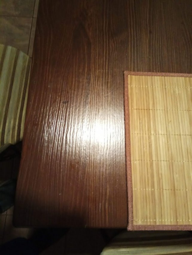 стол кухонный.jpg