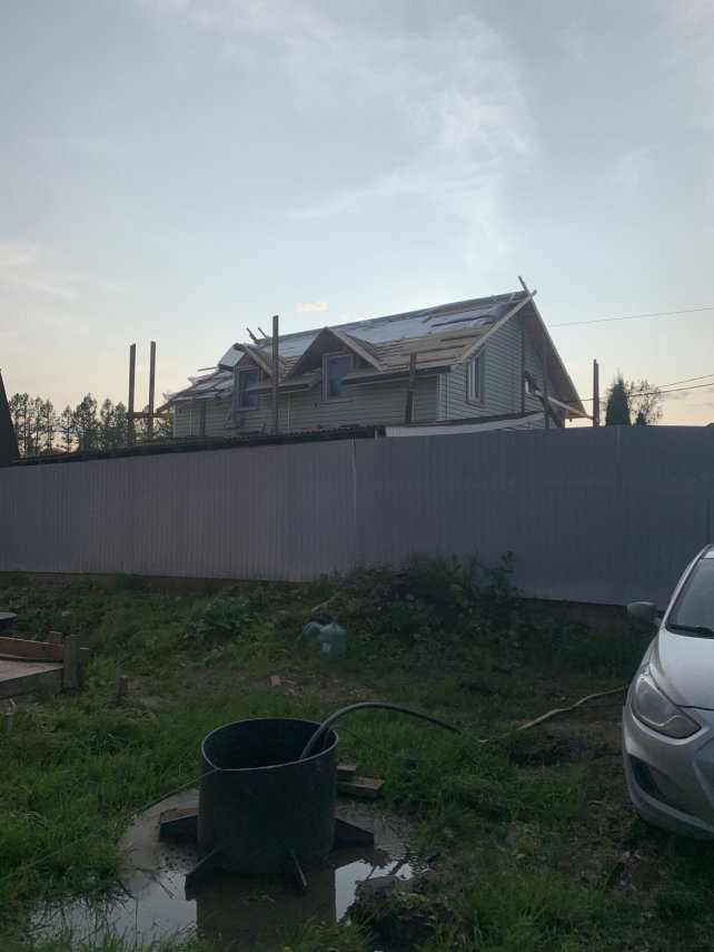 8AEBE52E-9D49-4C06-A57E-3C851DC1EC95