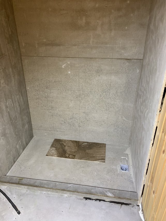 8DC4747B-8C52-453E-A204-F191B7C64822