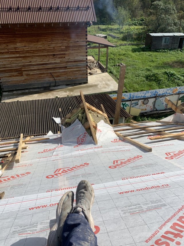 BB6BC163-48E0-44E1-9EA3-2CA1A5D50A80