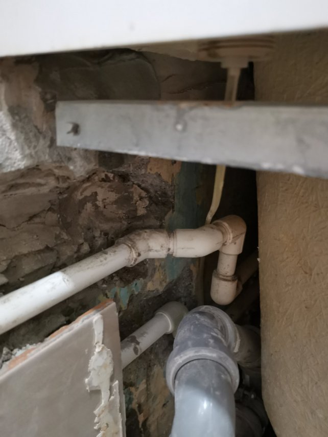 16034542554267541035453462253162