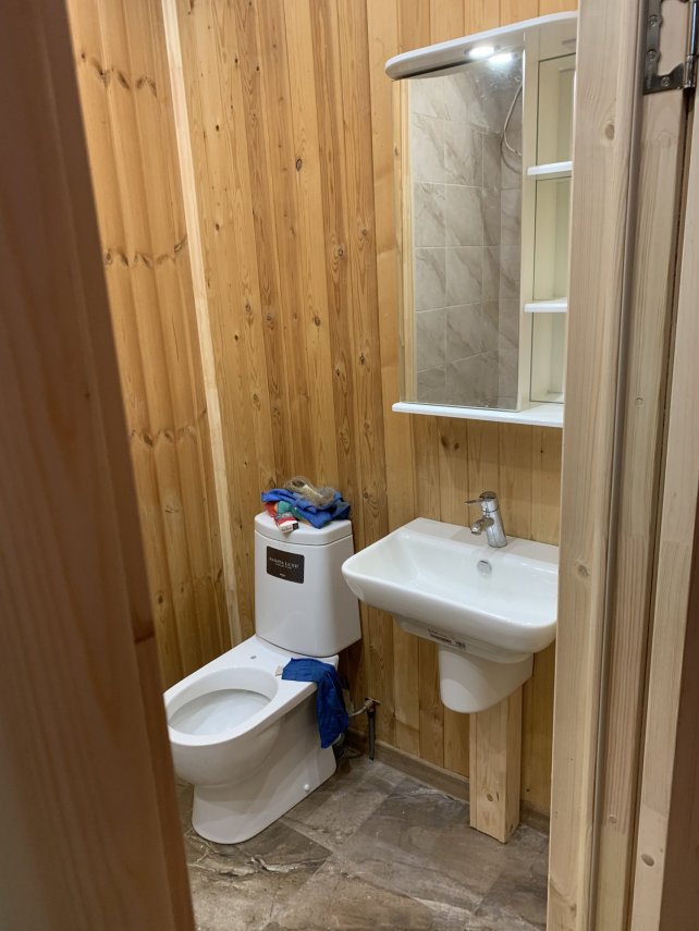 886304A0-D8B1-408F-9C8A-6E77E40EF537