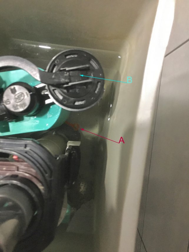 68ED8884-8857-4B97-84CA-C05C96CC5D29_1_201_a