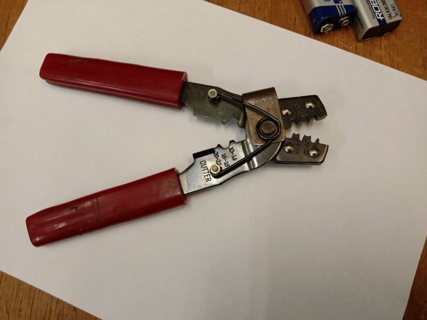 KRIMPER3.thumb.jpg.2b253f4606d6a6a0ef050f1dc234f33e.jpg