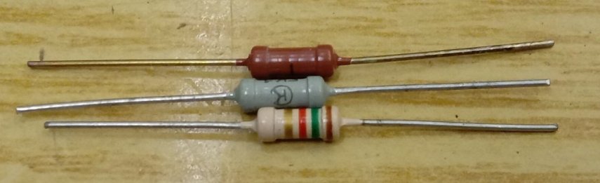 resistor.thumb.jpg.6b9a384ddb3bb741179419464e1bab22.jpg