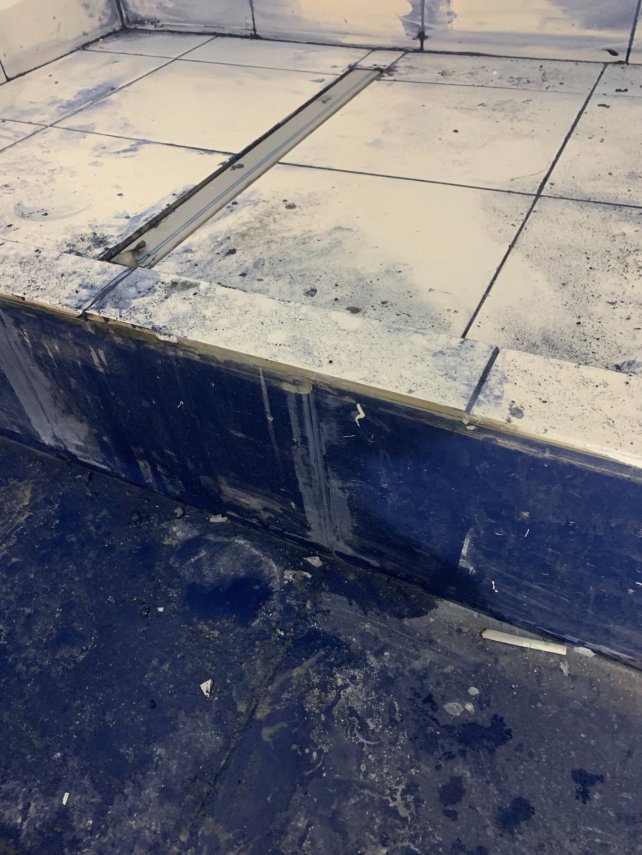 F6E153F8-30A5-4B95-9013-DB8514B32E8A