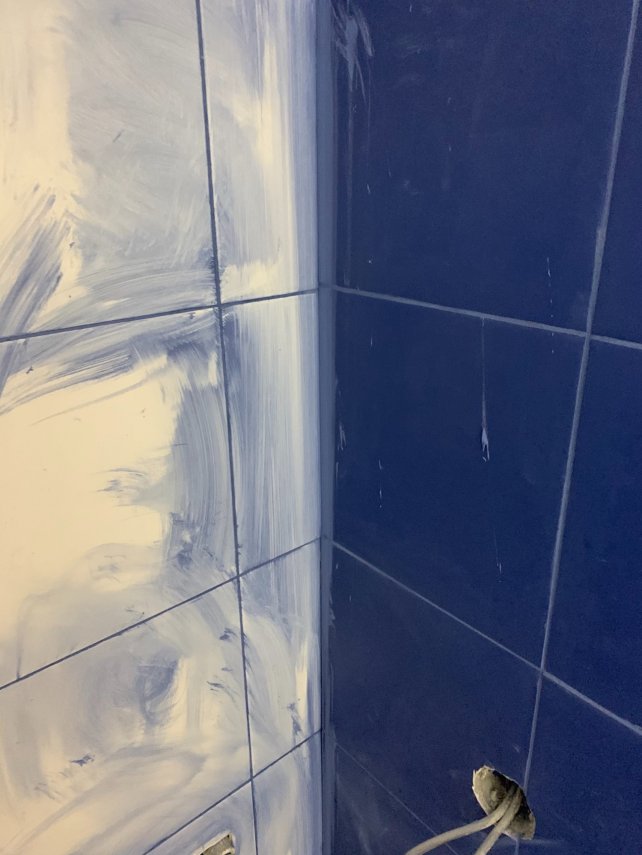 F9D4E366-1129-41D8-8724-20937A9FB691