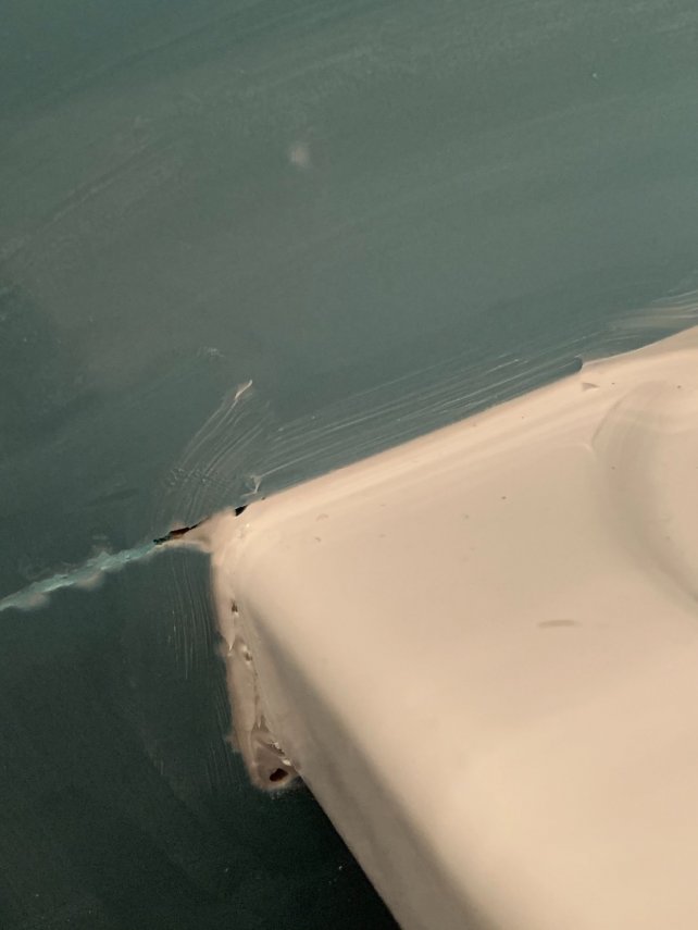 60998155-7949-44DE-A09A-8204F7B2D7D9