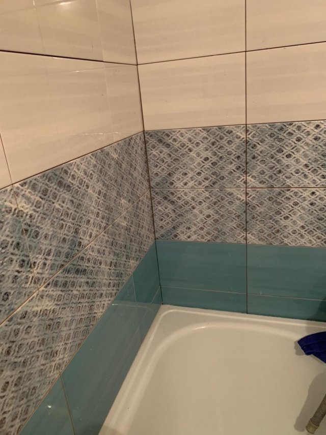 E0E360FF-AA48-4392-AA00-81DBA522F0CD