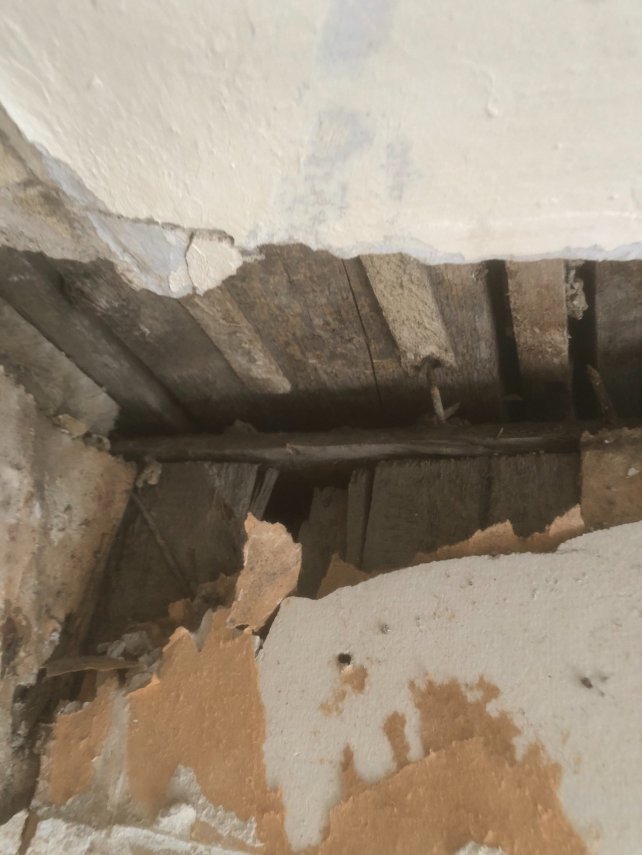 34F3519D-C9B7-4E1C-AC6C-702244E93645