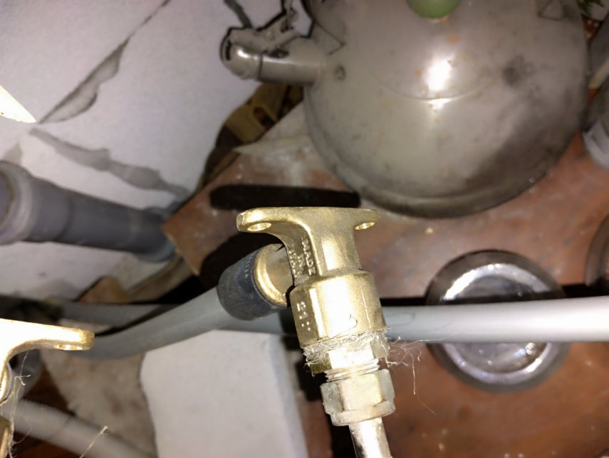 Фитинги на кухне (2)