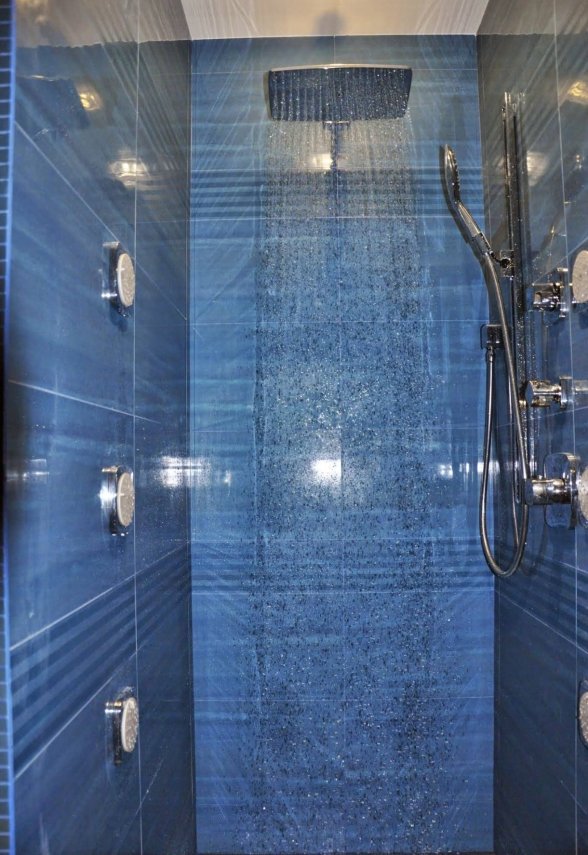 Screenshot_2023-05-09-17-06-20-305_com.google.android.apps.photos-edit