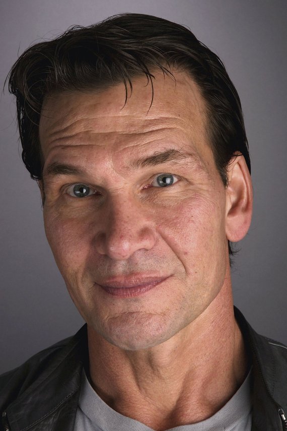 21510_patrick-swayze_0514.thumb.jpg.84d45f40bef92ae45ad90221c8c7c5b3.jpg