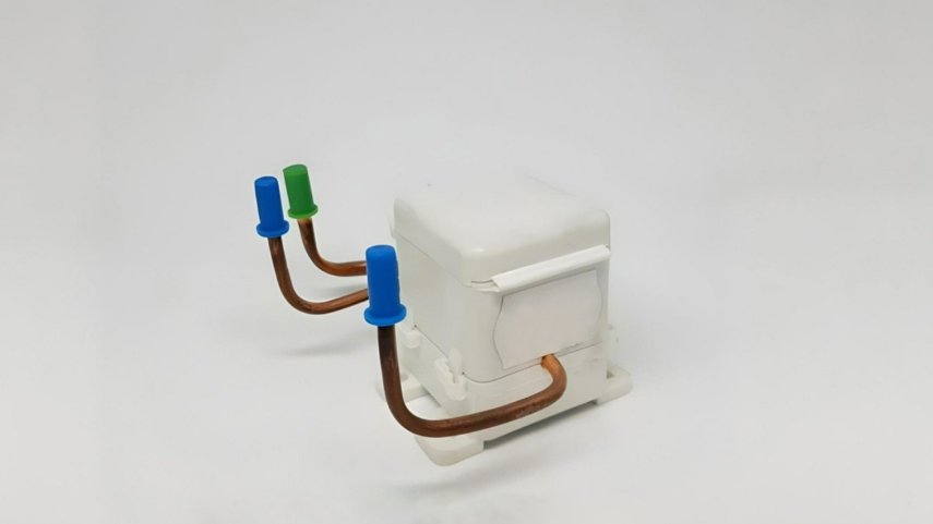 Solenoidnyi_klapan_lezhit_na_stole.thumb.jpg.6dc1ede140ea613844337becf38b7f24.jpg