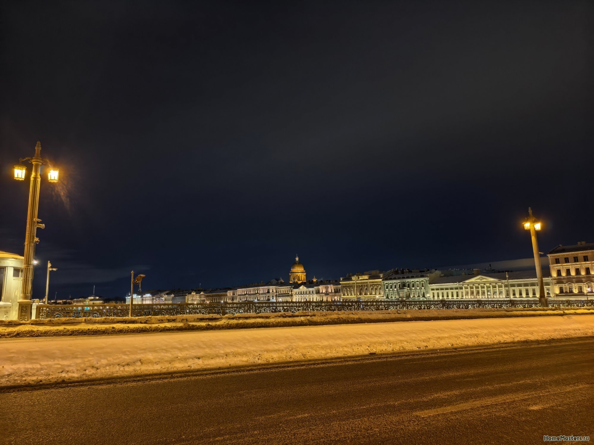 Подробнее о "За окном..."