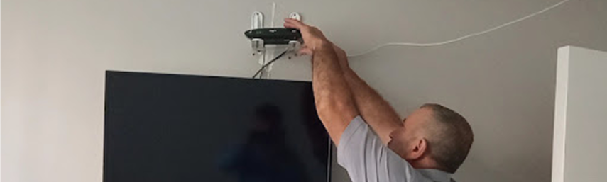 Polzovatel_vklyuchaet_TV-pristavku_televizor_avtomaticheski_zagoraetsya_na_HDMI-vhode.thumb.png.6c8aba8e6cfc5430f8fb698cc5442194.png