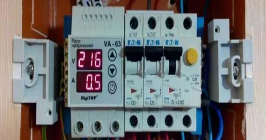 kompaktnoe_rele_kontrolya_napryazheniya_v_elektroshite..thumb.png.2be1245d370719702d9ba7b70abe3365.png